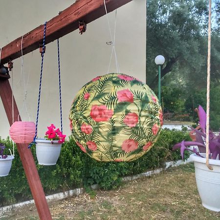 Camelia Studios Geni  Екстер'єр фото